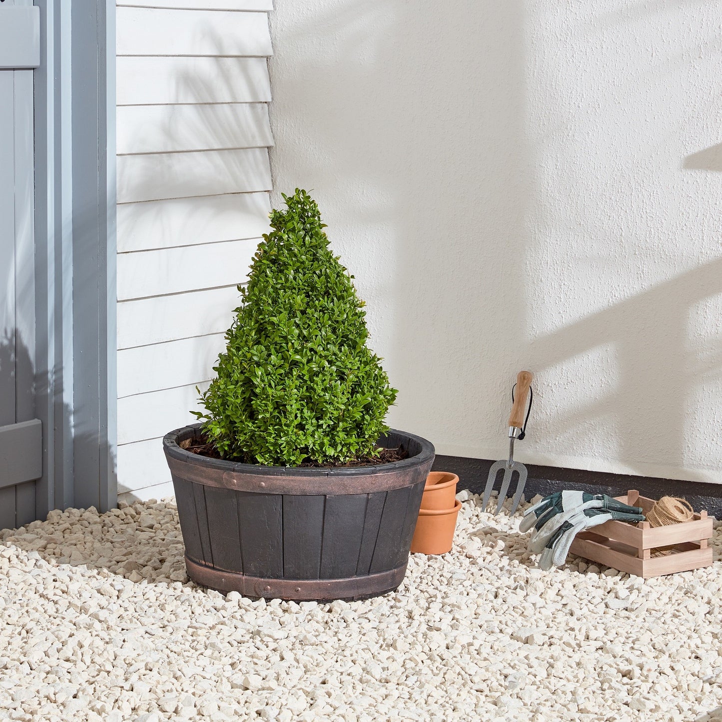 Black Oakwood Barrel Planter (49cm)