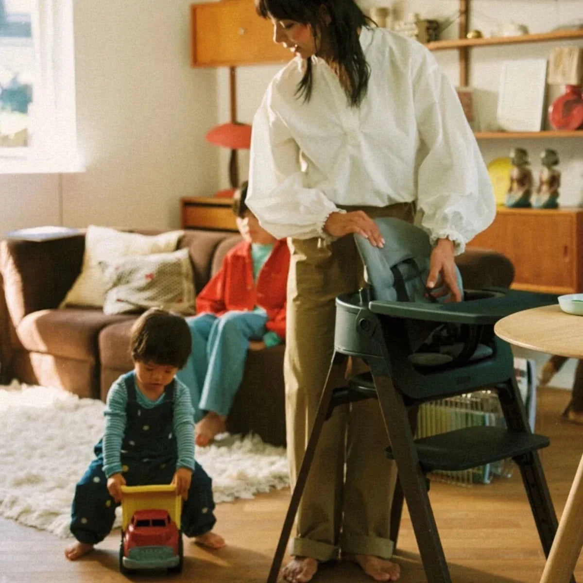 Stokke Steps Highchair - Black/Warm Brown