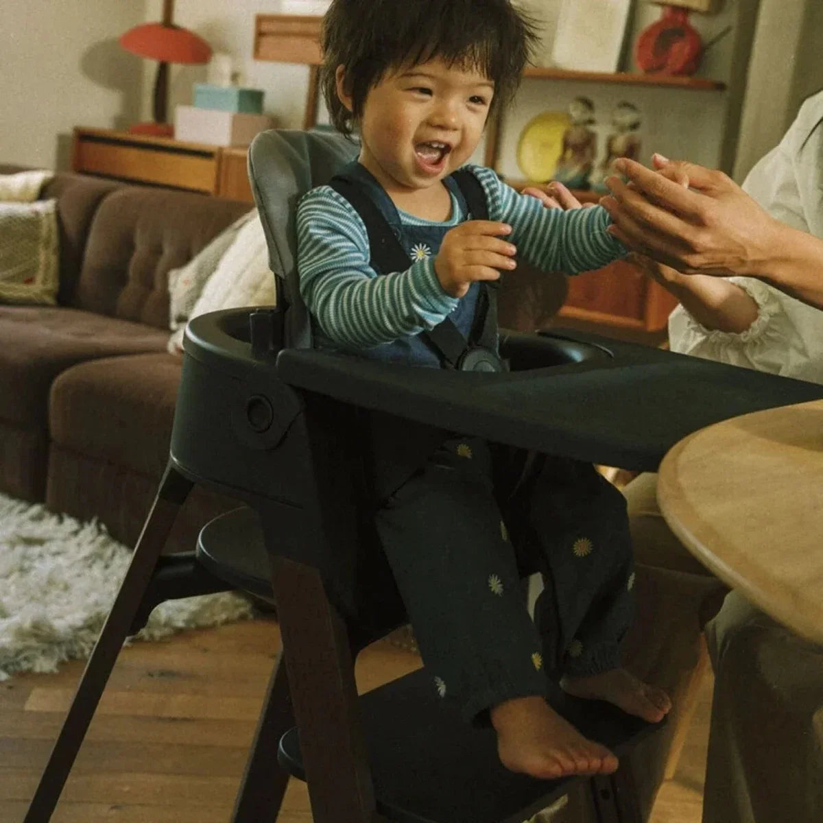 Stokke Steps Highchair - Black/Warm Brown