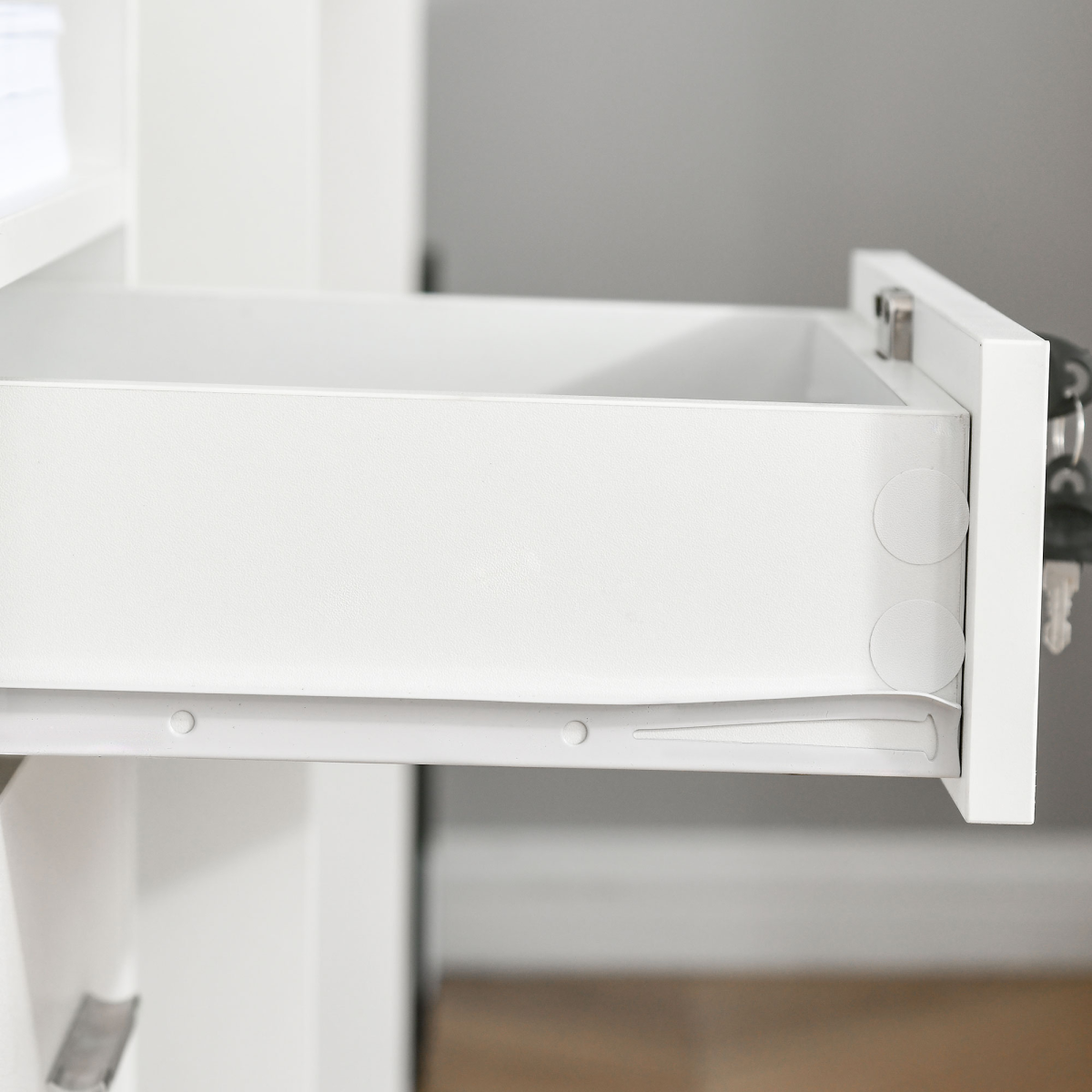 Mobile File Cabinet Lockable Documents Storage w/ 5 Wheels White Vinsetto