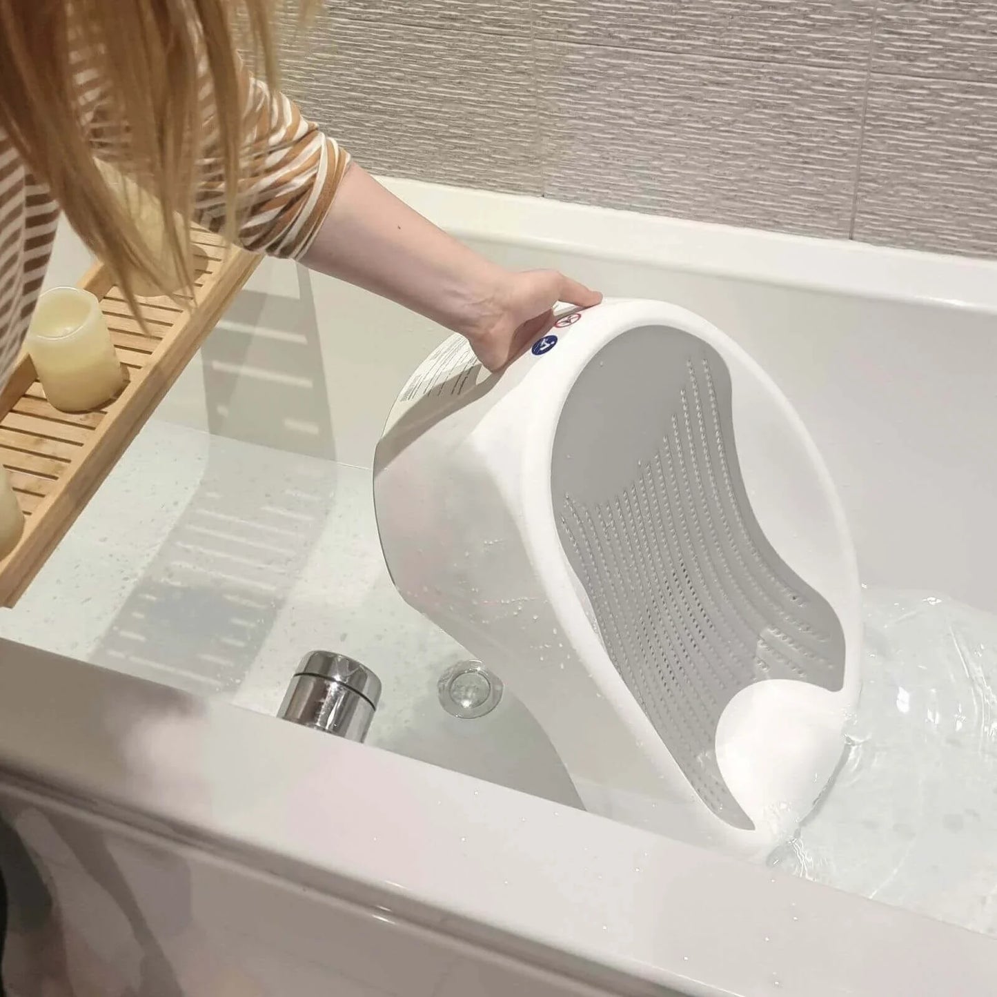 Nuby Newborn Baby Bath Support - Ergonomic Design