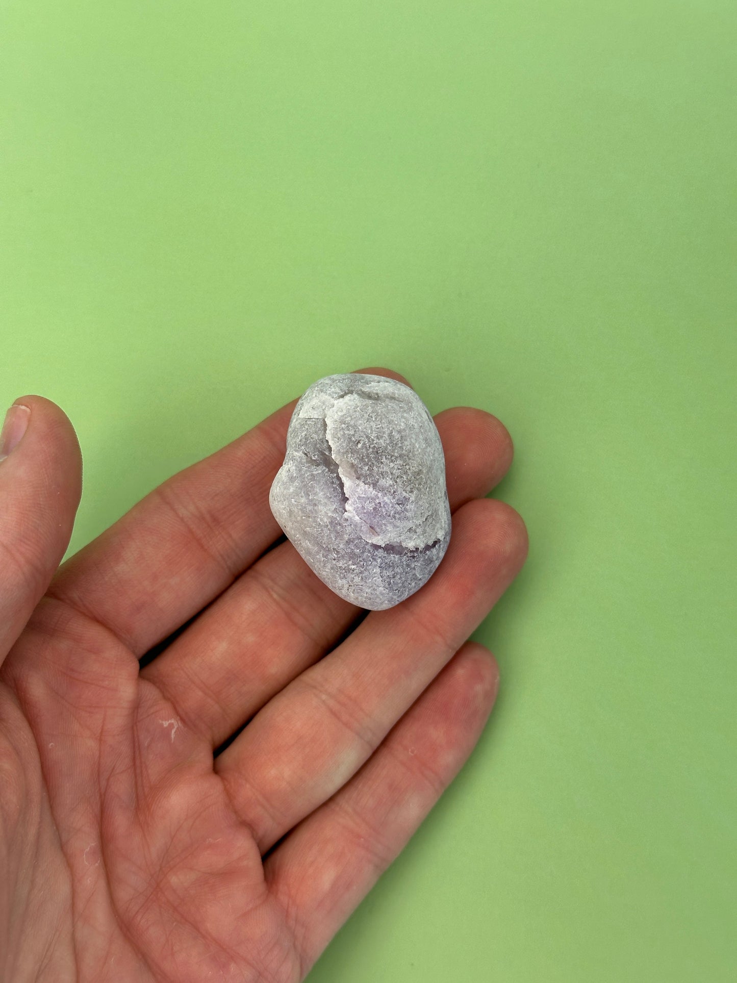 Amethyst - Rough dragon egg
