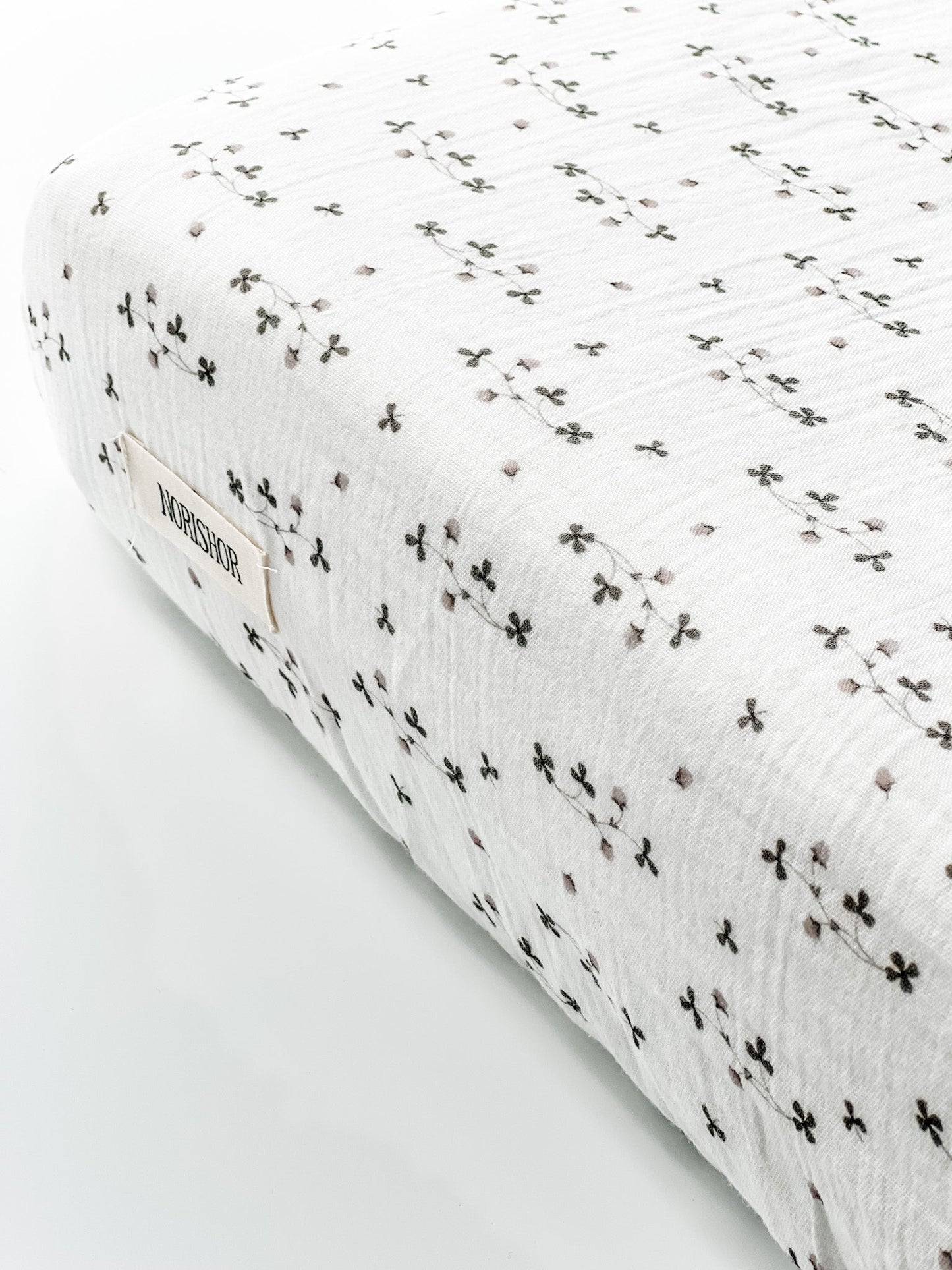Muslin Cotton Fitted Cotbed Sheet - Botanical