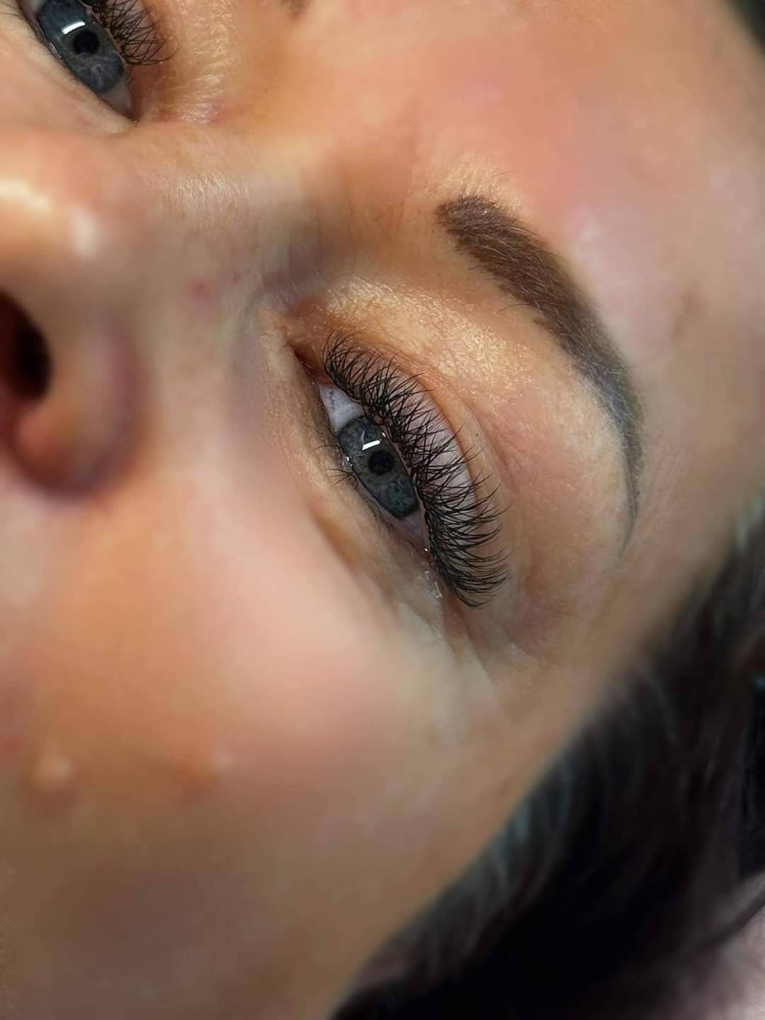 Sample W Lash Tray