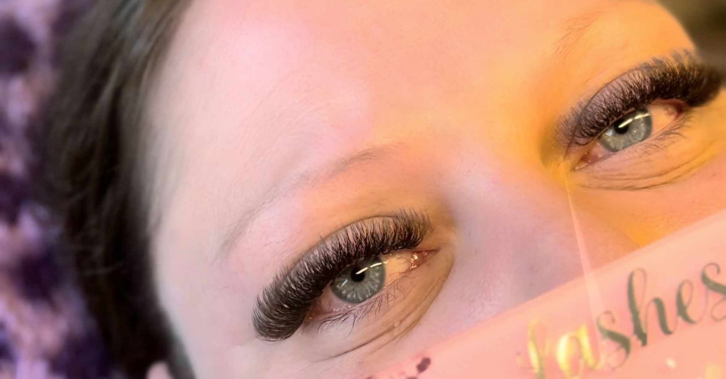 Brown 6D Clover Lash Mixed Tray