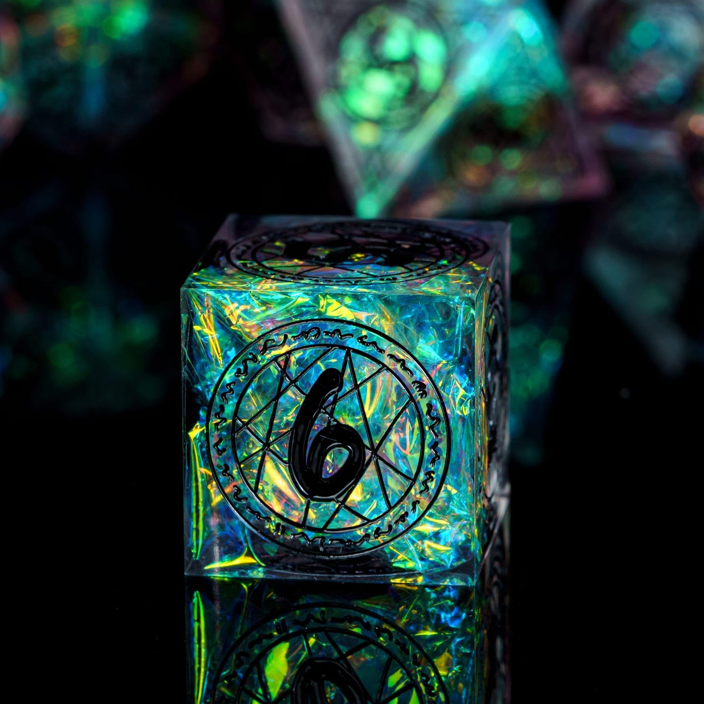 Cusdie 7-Die Sharp Edges D&D Dice Set — Magic Circle Pattern Polyhedral Dice for TTRPGs